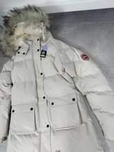 Load image into Gallery viewer, Jacket women