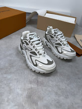 Load image into Gallery viewer, Shoes