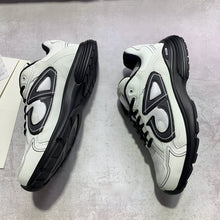 Load image into Gallery viewer, Shoes men