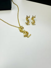 Load image into Gallery viewer, Necklace