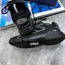 Load image into Gallery viewer, Shoes men