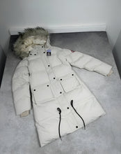 Load image into Gallery viewer, Jacket women