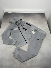 Load image into Gallery viewer, Tracksuit men
