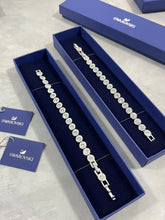 Load image into Gallery viewer, Necklace