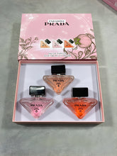 Load image into Gallery viewer, Perfume