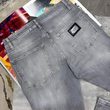 Load image into Gallery viewer, Jeans