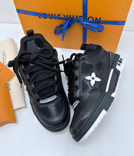 Load image into Gallery viewer, Shoes men