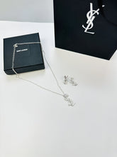 Load image into Gallery viewer, Necklace