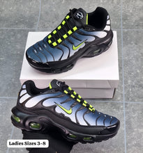 Load image into Gallery viewer, Shoes