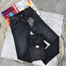 Load image into Gallery viewer, Jeans