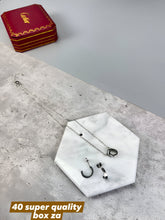 Load image into Gallery viewer, Necklace