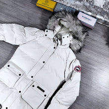 Load image into Gallery viewer, Jacket women