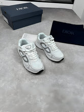 Load image into Gallery viewer, Shoes men