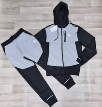 Load image into Gallery viewer, Tracksuit men