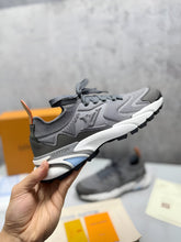 Load image into Gallery viewer, Shoes men