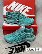 Load image into Gallery viewer, Shoes men