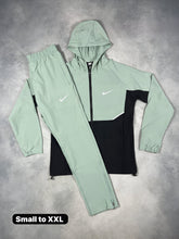 Load image into Gallery viewer, Tracksuit men