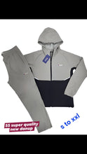 Load image into Gallery viewer, Tracksuit men