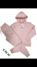 Load image into Gallery viewer, Tracksuit women