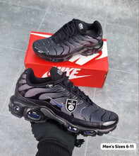 Load image into Gallery viewer, Shoes
