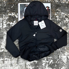 Load image into Gallery viewer, Jacket