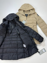 Load image into Gallery viewer, Jacket women