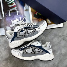 Load image into Gallery viewer, Shoes men