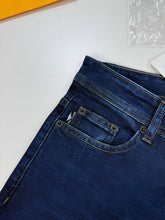 Load image into Gallery viewer, Jeans