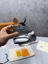 Load image into Gallery viewer, Shoes men