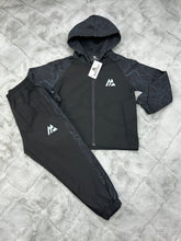 Load image into Gallery viewer, Tracksuit boy