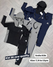 Load image into Gallery viewer, Tracksuit boy