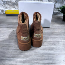 Load image into Gallery viewer, Shoes