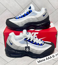 Load image into Gallery viewer, Shoes