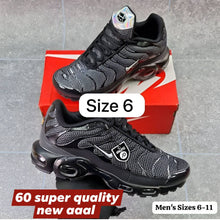 Load image into Gallery viewer, Shoes