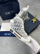 Load image into Gallery viewer, Shoes women