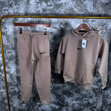 Load image into Gallery viewer, Tracksuit boy