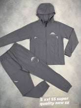 Load image into Gallery viewer, Tracksuit men