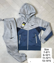 Load image into Gallery viewer, Tracksuit boy