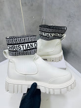 Load image into Gallery viewer, Shoes