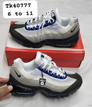 Load image into Gallery viewer, Shoes