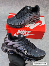 Load image into Gallery viewer, Shoes