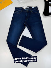 Load image into Gallery viewer, Jeans