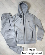 Load image into Gallery viewer, Tracksuit