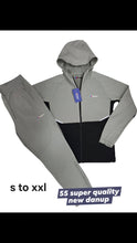 Load image into Gallery viewer, Tracksuit men