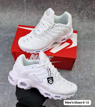 Load image into Gallery viewer, Shoes