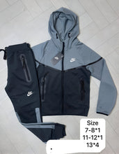 Load image into Gallery viewer, Tracksuit boy