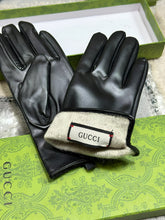 Load image into Gallery viewer, Glove