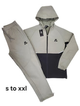 Load image into Gallery viewer, Tracksuit men