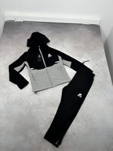 Load image into Gallery viewer, Tracksuit boy