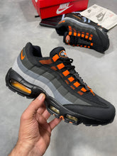 Load image into Gallery viewer, Shoes